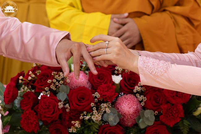 Wedding Ceremony at the pagoda