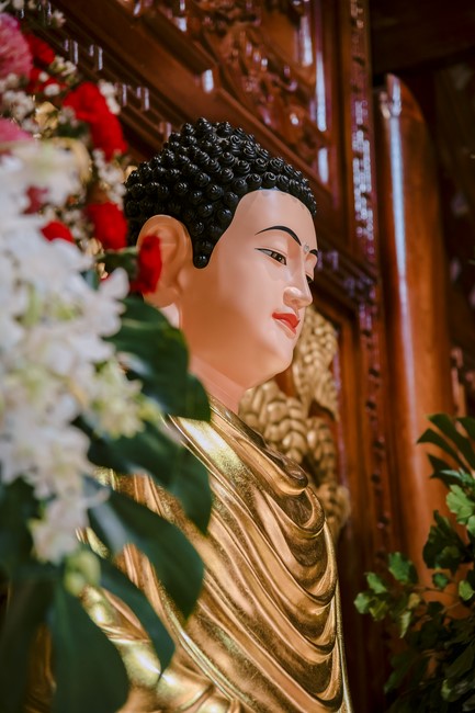 Wedding Ceremony at the pagoda