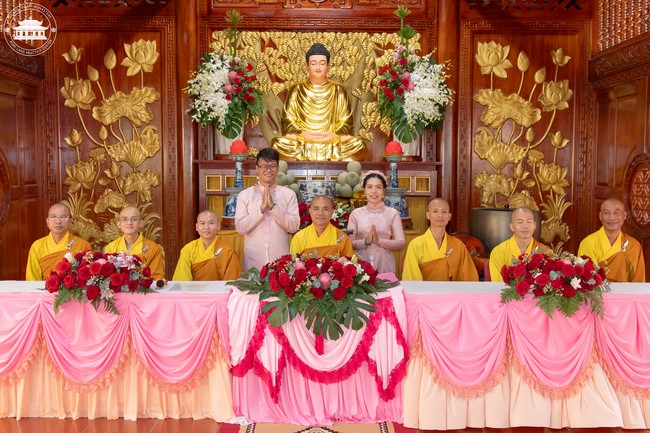 Wedding Ceremony at the pagoda