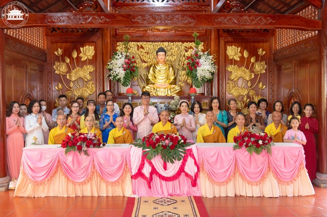 Wedding Ceremony at the pagoda
