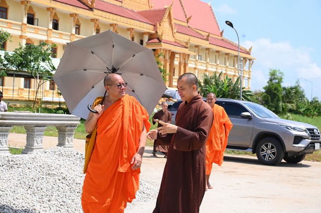 Quỹ đào tạo Tăng tài Ngộ Chân Tử cúng dường tại Học viện Phật giáo Nam Tông Khmer,  Cần Thơ.