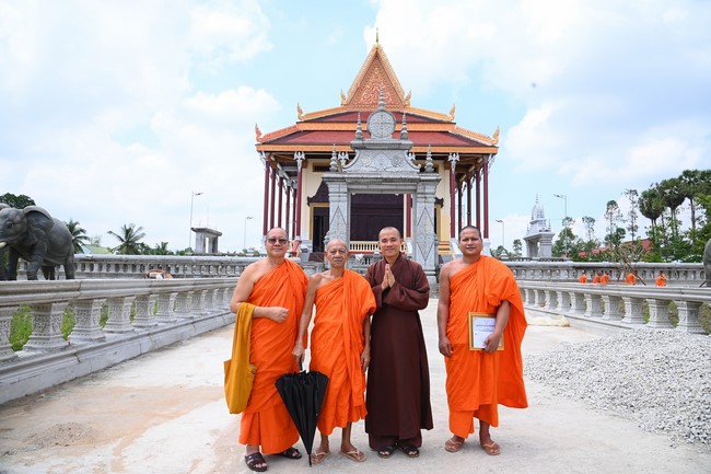 Quỹ đào tạo Tăng tài Ngộ Chân Tử cúng dường tại Học viện Phật giáo Nam Tông Khmer,  Cần Thơ.