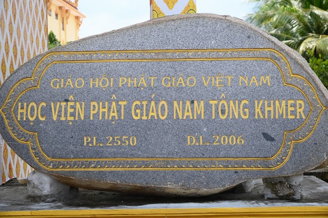 Quỹ đào tạo Tăng tài Ngộ Chân Tử cúng dường tại Học viện Phật giáo Nam Tông Khmer,  Cần Thơ.