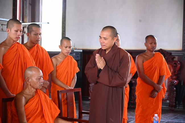 Quỹ đào tạo Tăng tài Ngộ Chân Tử cúng dường tại Học viện Phật giáo Nam Tông Khmer,  Cần Thơ.