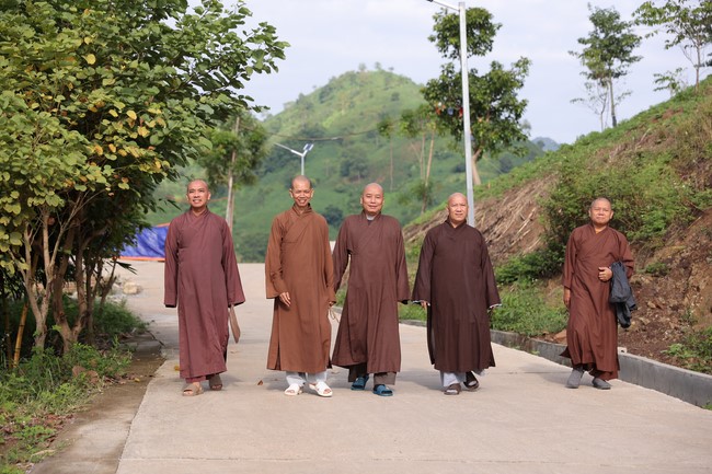 Chương Trình Giao Lưu Nhân Dân - Kết Tình Huynh Đệ Tại Khu Văn Hóa Tâm Linh Quỳnh Nhai Cam Lộ Tự - Phần 3: Tâm Linh, Gắn Kết và Tri Ân - Hành Trình Tại Quỳnh Nhai