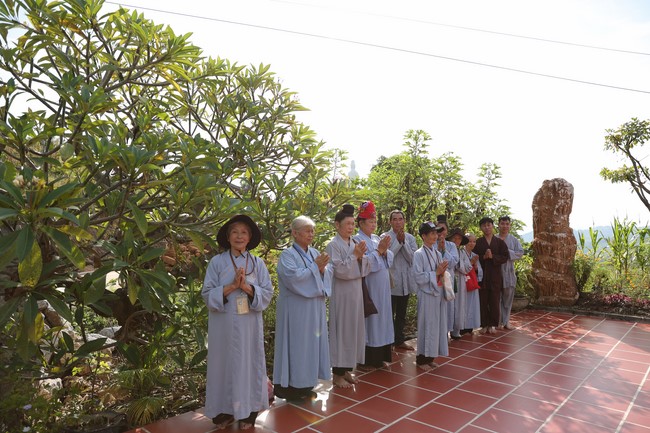 Chương Trình Giao Lưu Nhân Dân - Kết Tình Huynh Đệ Tại Khu Văn Hóa Tâm Linh Quỳnh Nhai Cam Lộ Tự - Phần 3: Tâm Linh, Gắn Kết và Tri Ân - Hành Trình Tại Quỳnh Nhai