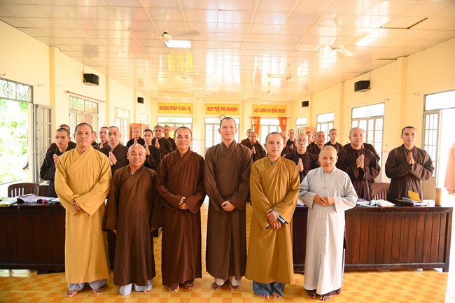 Quỹ đào tạo Tăng tài Ngộ Chân Tử cúng dường tại Trường Trung cấp Phật học tỉnh Đồng Tháp