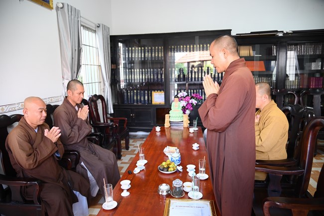 Quỹ đào tạo Tăng tài Ngộ Chân Tử cúng dường tại Trường Trung cấp Phật học tỉnh Đồng Tháp