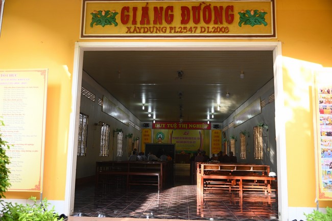 Quỹ đào tạo Tăng tài Ngộ Chân Tử cúng dường tại Trường Trung cấp Phật học tỉnh Trà Vinh