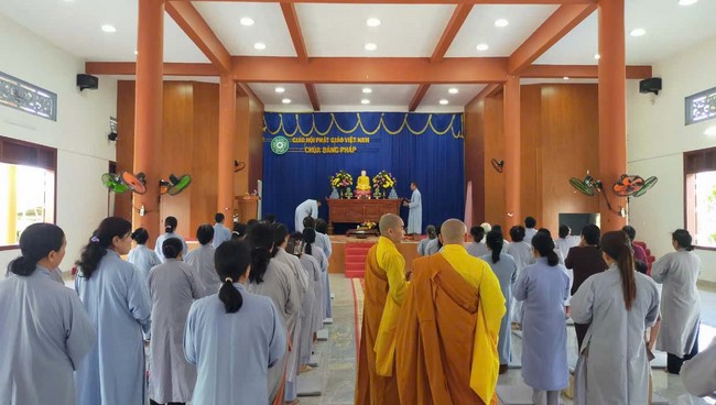 Chùa Đăng Pháp - Bình Phước: Khóa tu Một ngày an lạc