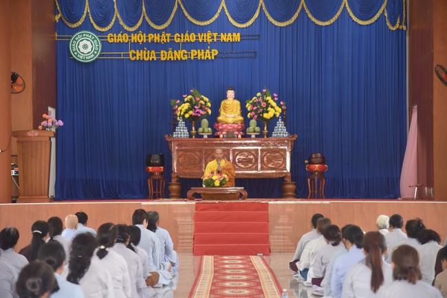 Chùa Đăng Pháp - Bình Phước: Khóa tu Một ngày an lạc