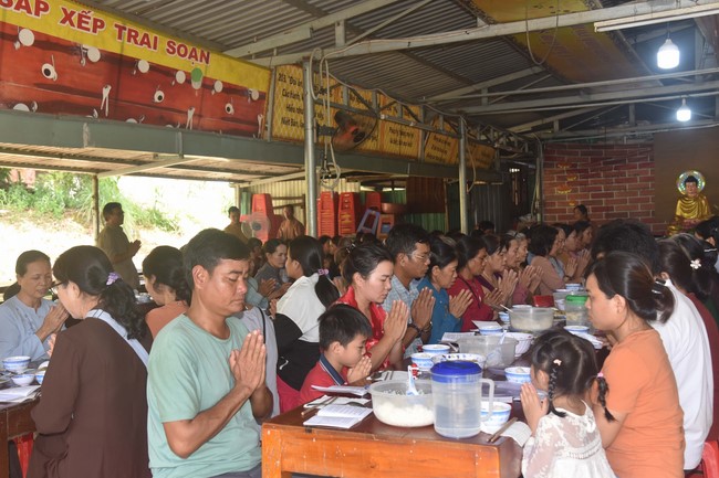 Chùa Đăng Pháp - Bình Phước: Khóa tu Một ngày an lạc