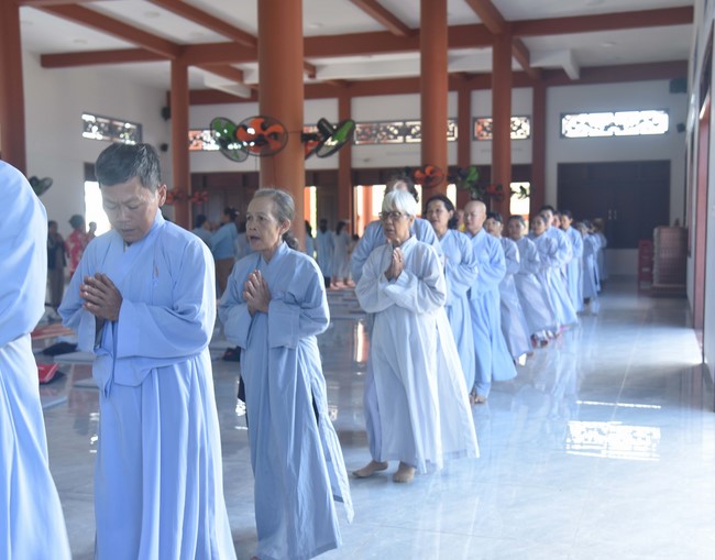 Chùa Đăng Pháp - Bình Phước: Khóa tu Một ngày an lạc