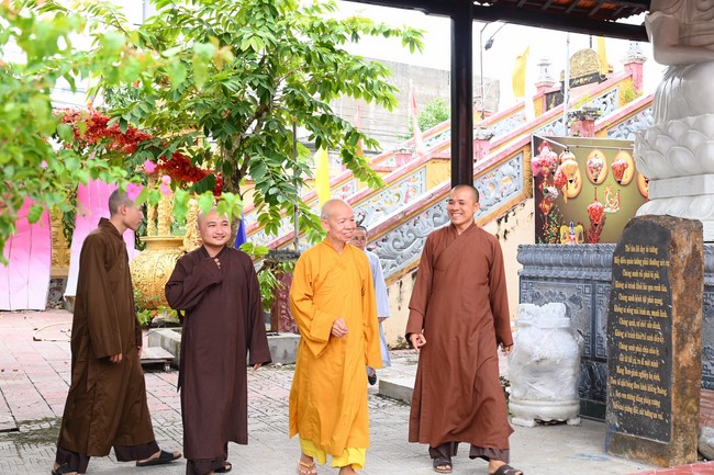 Quỹ đào tạo Tăng tài “Ngộ Chân Tử” cúng dường tại trường Trung cấp Phật học Sóc Trăng