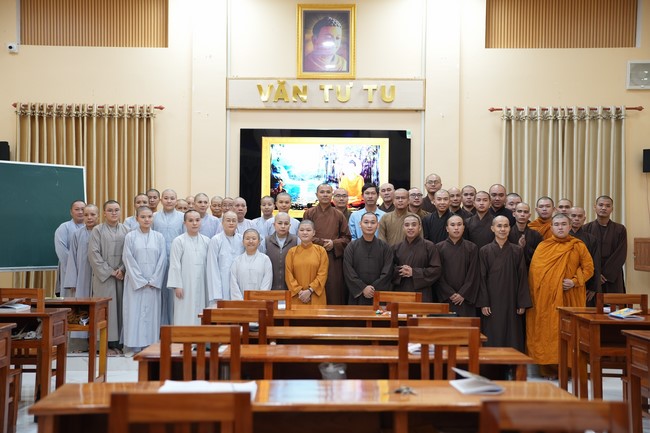 Quỹ đào tạo Tăng tài Ngộ Chân Tử cúng dường tại trường Trung cấp Phật học tỉnh Bạc Liêu.