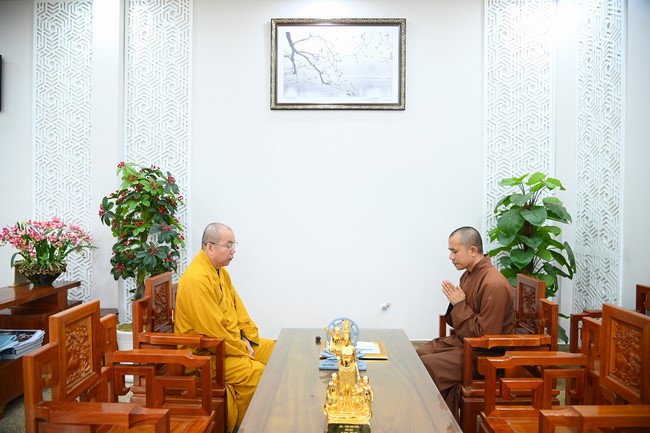 Quỹ đào tạo Tăng tài Ngộ Chân Tử cúng dường tại trường Trung cấp Phật học tỉnh Bạc Liêu.