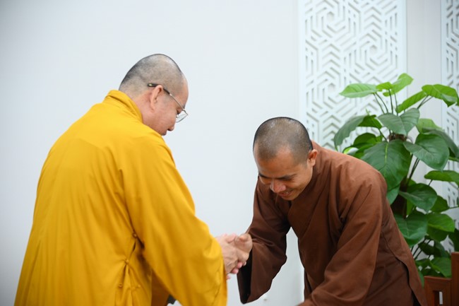 Quỹ đào tạo Tăng tài Ngộ Chân Tử cúng dường tại trường Trung cấp Phật học tỉnh Bạc Liêu.