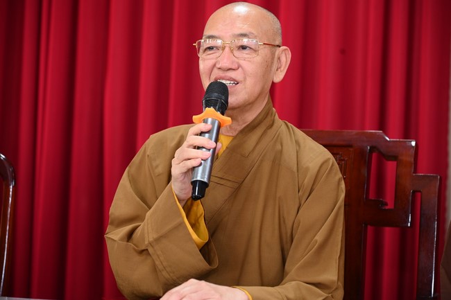 Quỹ đào tạo Tăng tài Ngộ Chân Tử cúng dường tại trường Trung cấp Phật học TP. Cần Thơ.