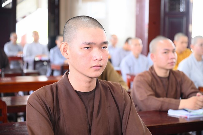 Quỹ đào tạo Tăng tài Ngộ Chân Tử cúng dường tại trường Trung cấp Phật học TP. Cần Thơ.