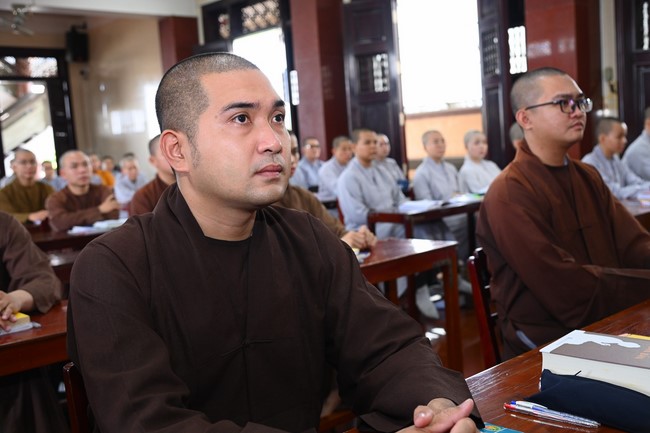 Quỹ đào tạo Tăng tài Ngộ Chân Tử cúng dường tại trường Trung cấp Phật học TP. Cần Thơ.