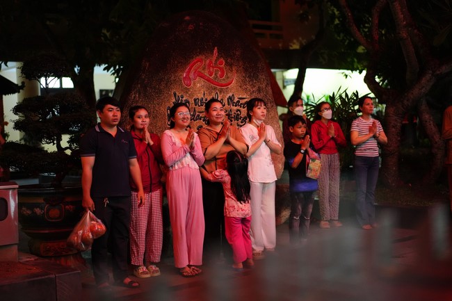 Repentance ceremony on Oct. 14th, year of the Dragon