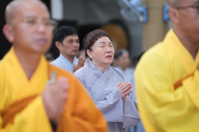 Repentance ceremony on Oct. 14th, year of the Dragon