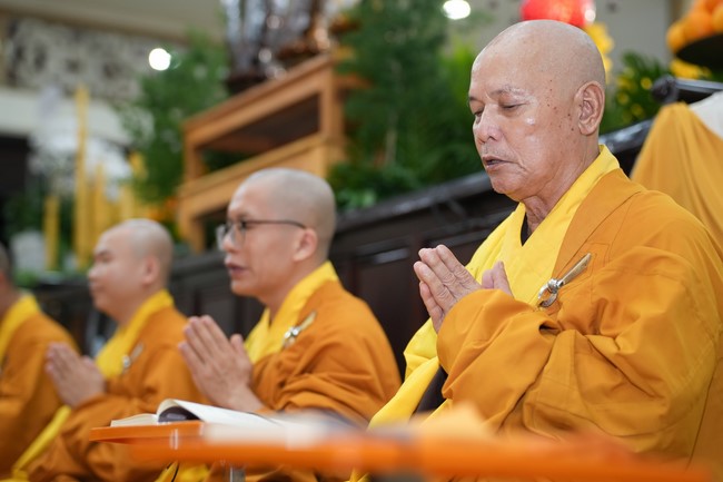 Repentance ceremony on Oct. 14th, year of the Dragon