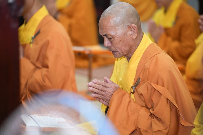 Repentance ceremony on Oct. 14th, year of the Dragon