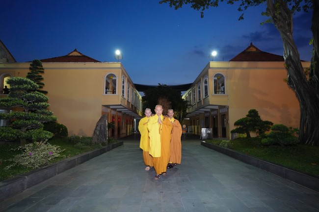 Repentance ceremony on Oct. 14th, year of the Dragon