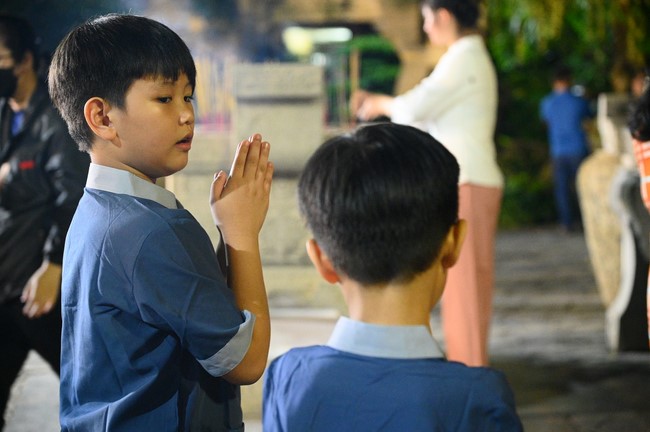 Repentance ceremony on Oct. 14th, year of the Dragon