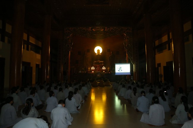 Hoang Phap pagoda Founder-Patriarch Death Anniversary at Giai Lam Pagoda, Ha Tinh Province.