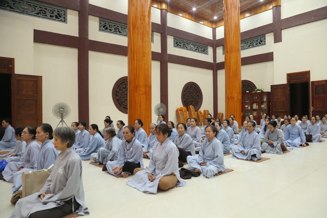 Hoang Phap pagoda Founder-Patriarch Death Anniversary at Giai Lam Pagoda, Ha Tinh Province.