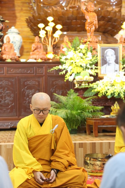 Hoang Phap pagoda Founder-Patriarch Death Anniversary at Giai Lam Pagoda, Ha Tinh Province.