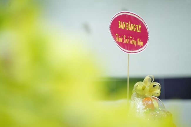 Paying homage to the Most Master and commemorating Hoang Phap Pagoda’s Founder by Monks, and Buddhists