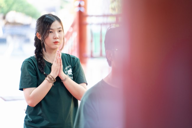 Paying homage to the Most Master and commemorating Hoang Phap Pagoda’s Founder by Monks, and Buddhists