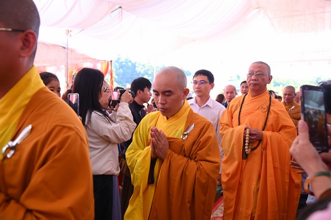 Abbot Appointment Ceremony of Dac Phap Pagoda in Đắk Nông