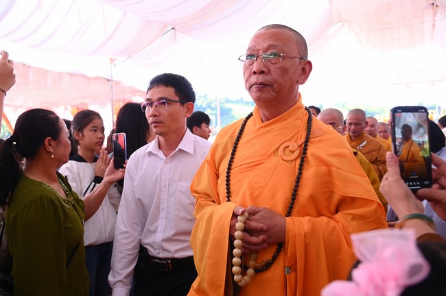 Abbot Appointment Ceremony of Dac Phap Pagoda in Đắk Nông