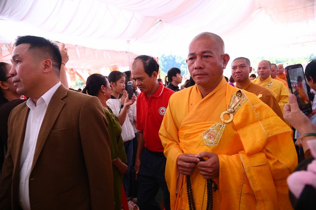 Abbot Appointment Ceremony of Dac Phap Pagoda in Đắk Nông