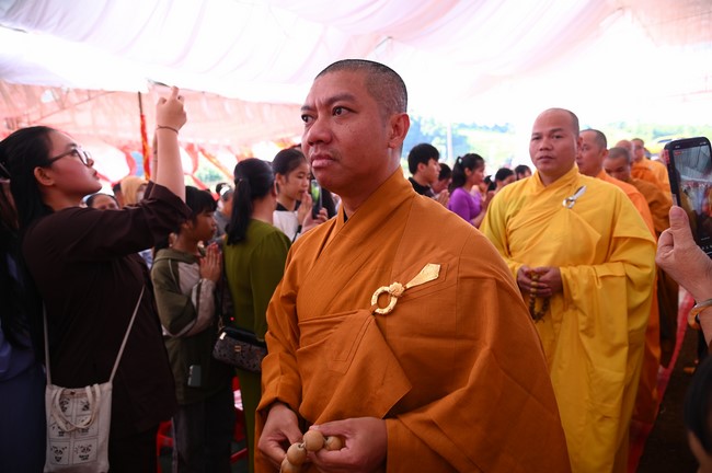 Abbot Appointment Ceremony of Dac Phap Pagoda in Đắk Nông