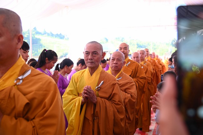 Abbot Appointment Ceremony of Dac Phap Pagoda in Đắk Nông