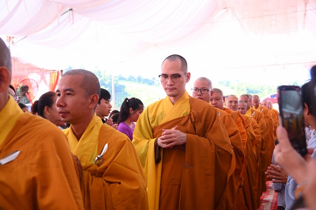 Abbot Appointment Ceremony of Dac Phap Pagoda in Đắk Nông