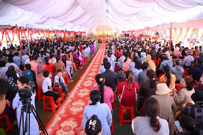 Abbot Appointment Ceremony of Dac Phap Pagoda in Đắk Nông