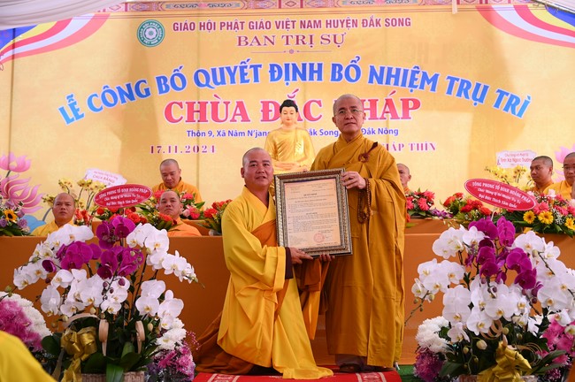 Abbot Appointment Ceremony of Dac Phap Pagoda in Đắk Nông