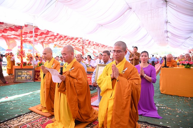 Abbot Appointment Ceremony of Dac Phap Pagoda in Đắk Nông
