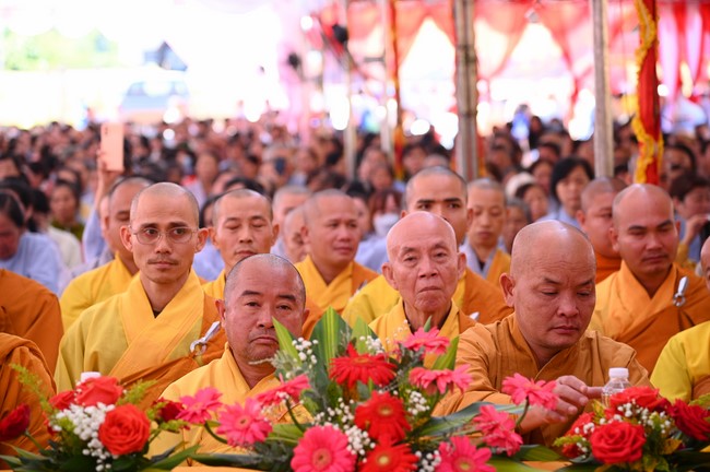 Abbot Appointment Ceremony of Dac Phap Pagoda in Đắk Nông
