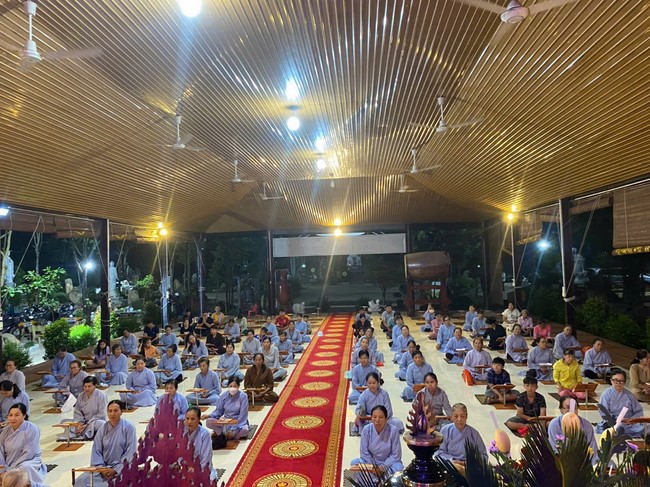 Repentance ceremony on Oct. 14th, Year of the Dragon at Suoi Phap Pagoda, Tay Ninh