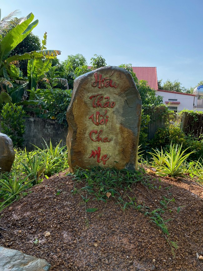 Repentance ceremony on Oct. 14th, Year of the Dragon at Suoi Phap Pagoda, Tay Ninh