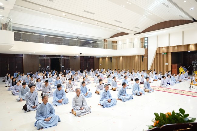 The Ordination Ceremony on Oct. 24th, Year of the Dragon