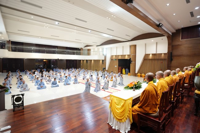 The Ordination Ceremony on Oct. 24th, Year of the Dragon