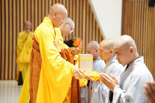The Ordination Ceremony on Oct. 24th, Year of the Dragon